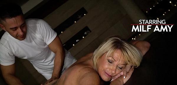  Attractive MILF Amy Getting a Sernsual Massage and a Dick